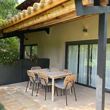Clotas Masia Bed & Breakfast Cistella