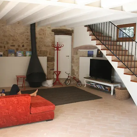 Clotas 3* Cistella