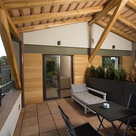 Clotas Masia Bed & Breakfast Cistella
